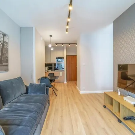 Bright And Cozy-golden Apartments-city Center&s37